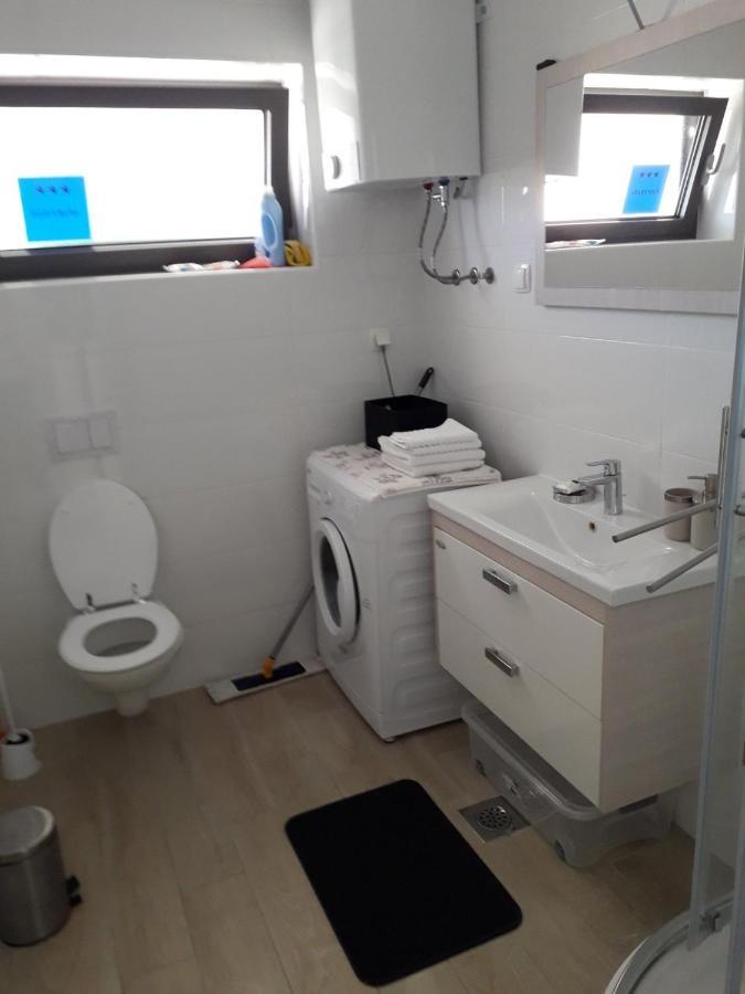Apartment White วานตาชิชี ภายนอก รูปภาพ