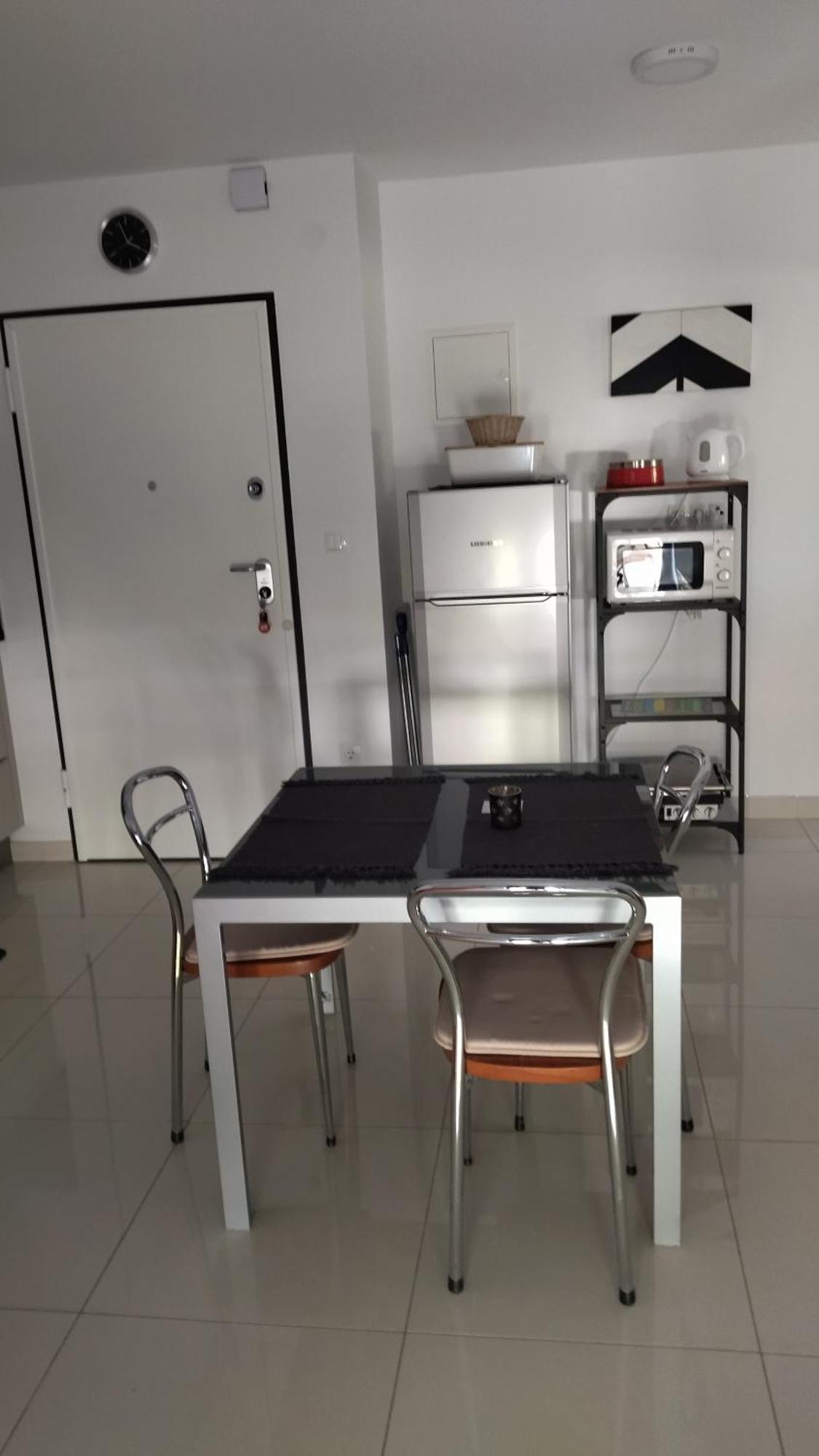 Apartment White วานตาชิชี ภายนอก รูปภาพ